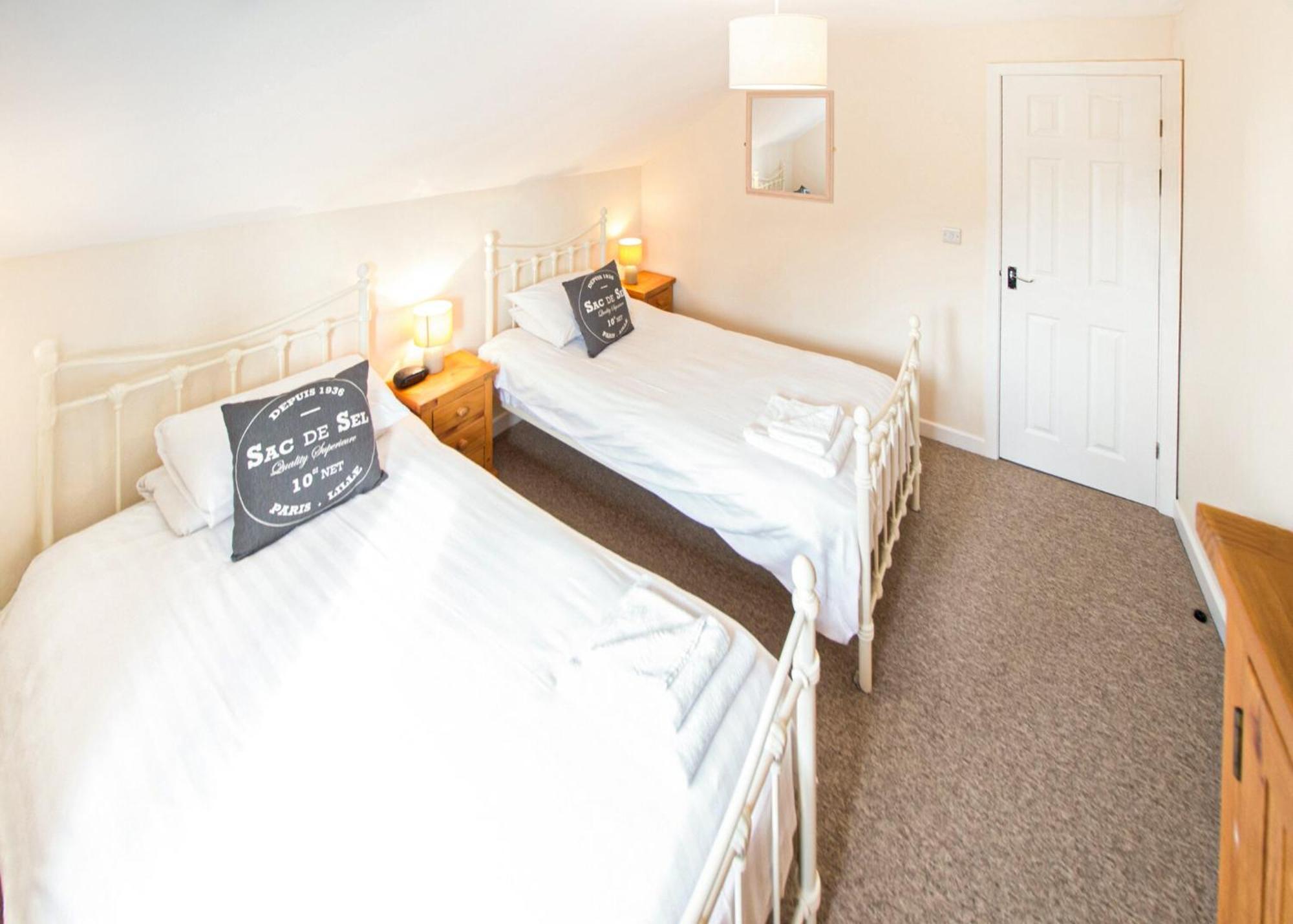 Salterns Village Seaview Rom bilde